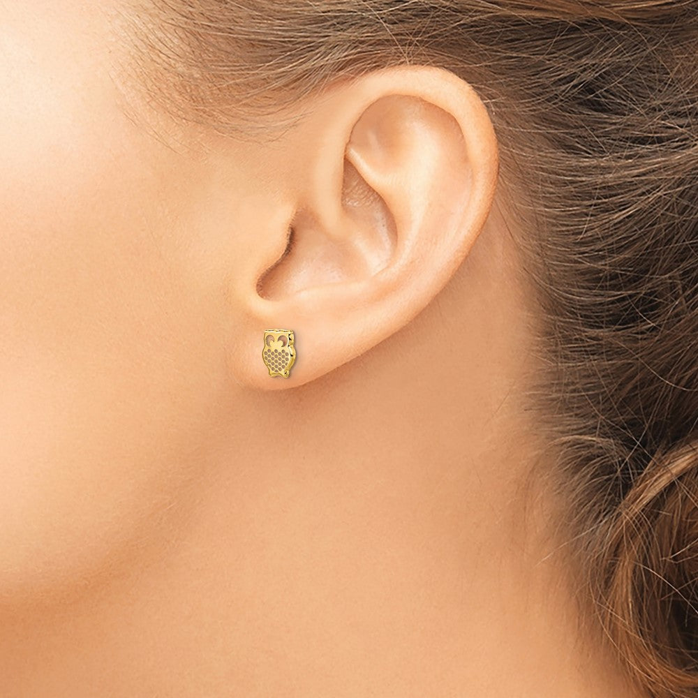 14k Yellow Gold 6.55 mm Gold Textured Owl Post Earrings (0.51 grams)