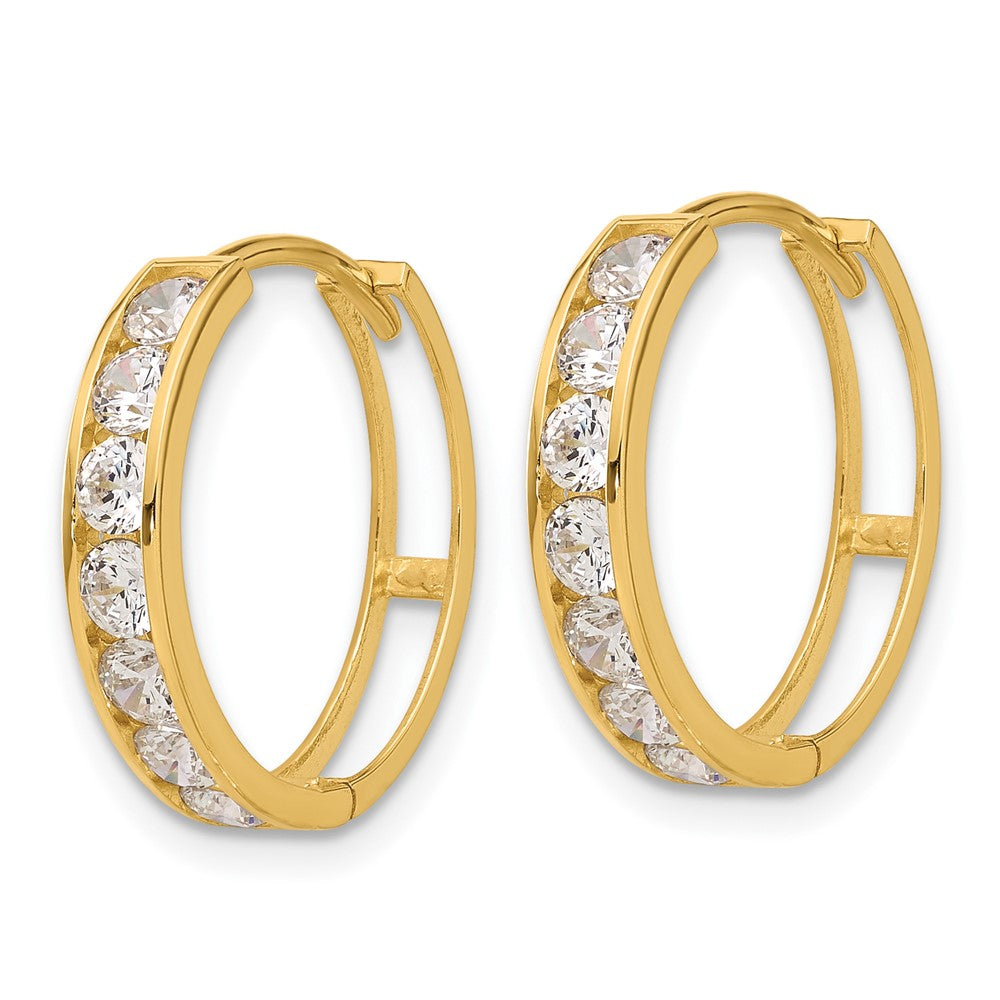 14k Yellow Gold 18.5 mm Huggie Hoop Earrings (2.6 grams)