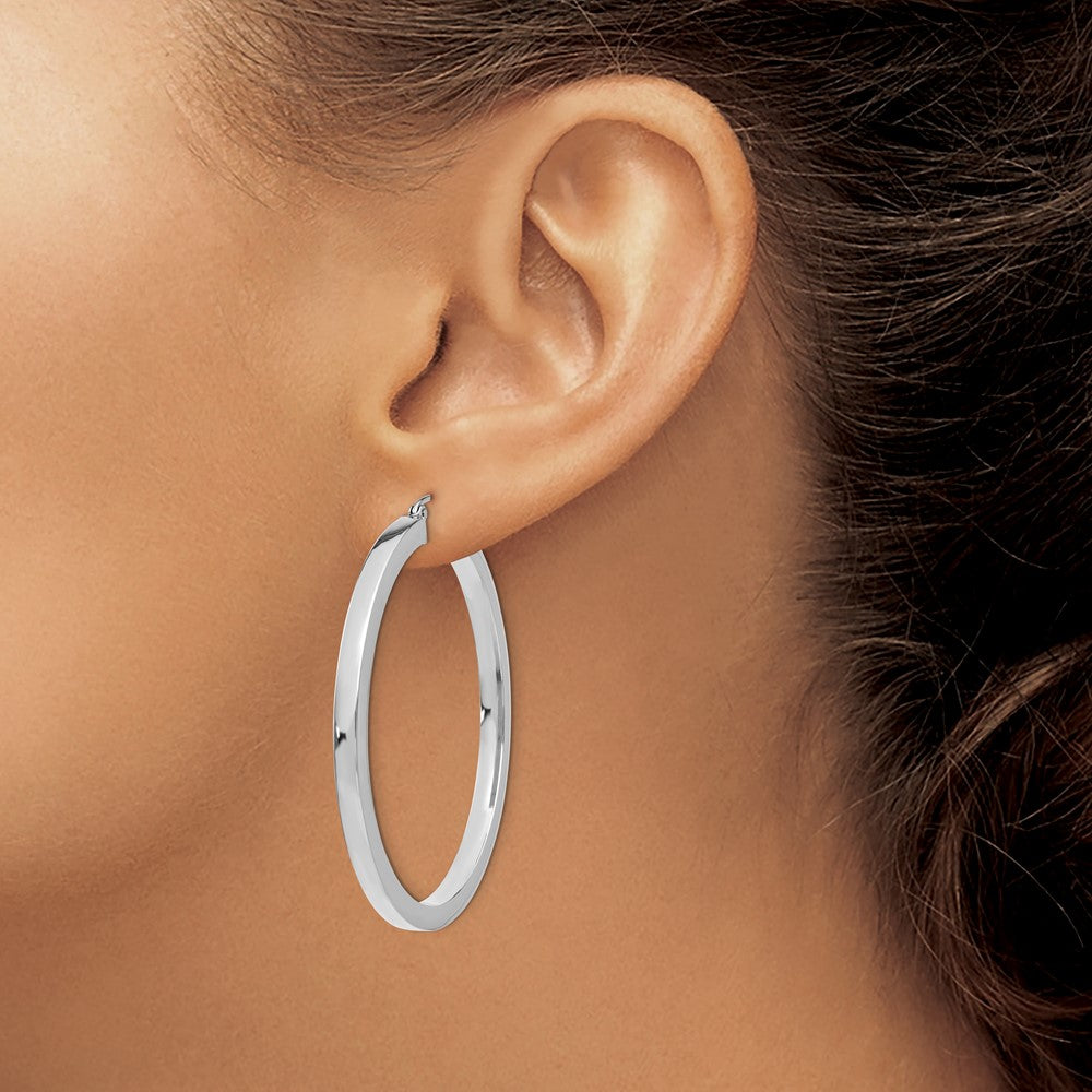 14k White Gold 3 mm Polished Square Tube Hoop Earrings (5.37 grams)