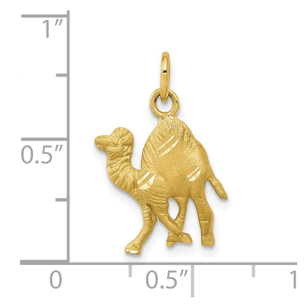 10k Yellow Gold 11 mm Camel Charm (0.96 grams)