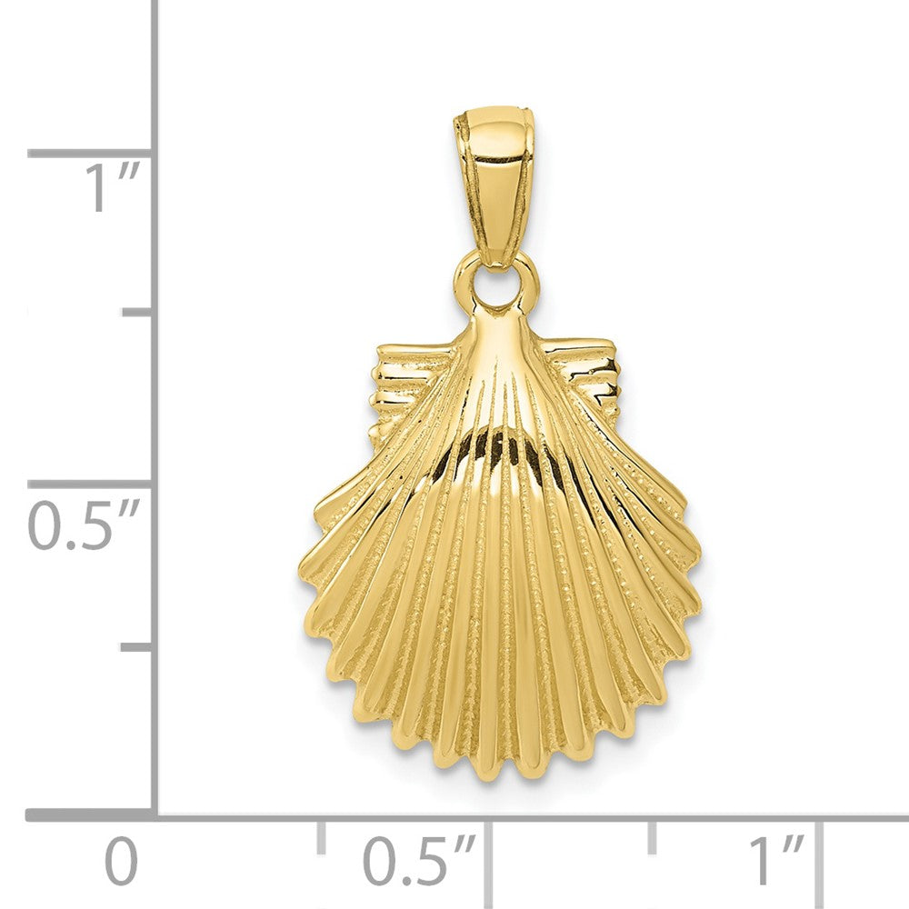 10k Yellow Gold 15.5 mm Scallop Shell Pendant (2.17 grams)