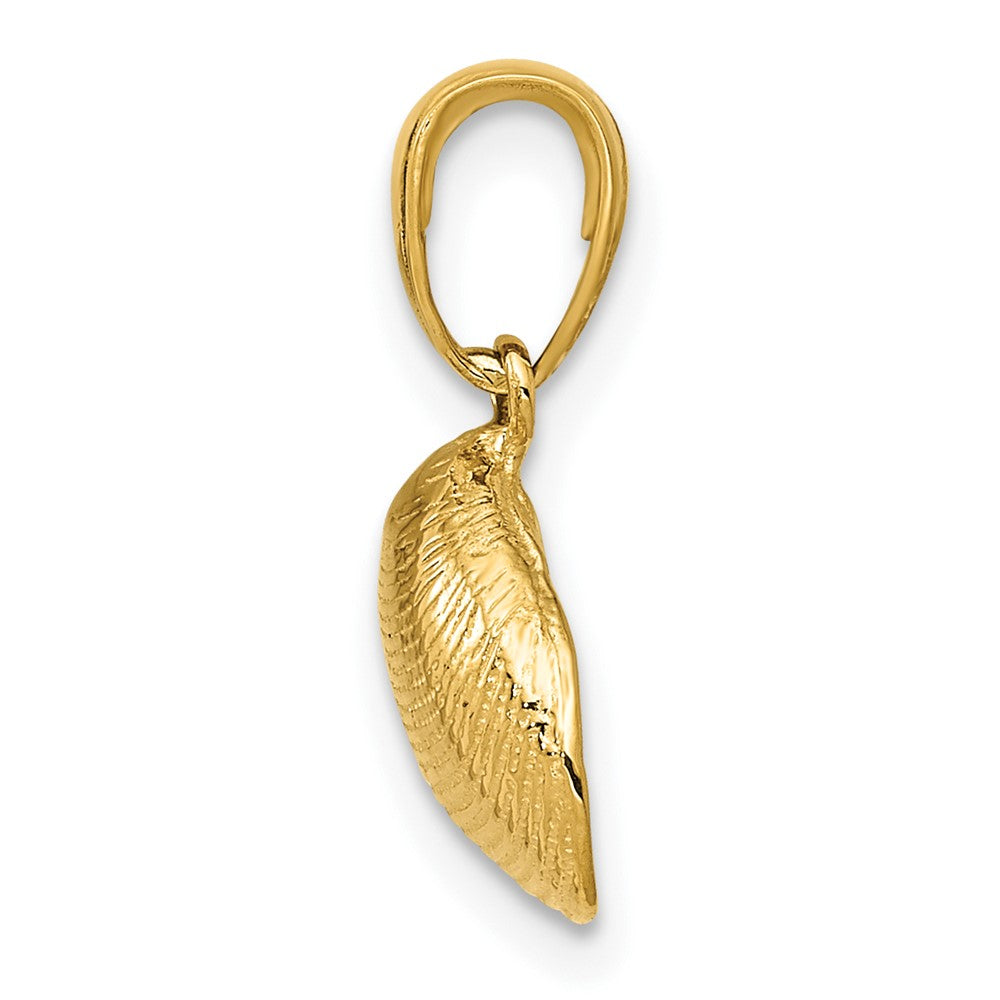 10k Yellow Gold 11.5 mm Small Clam Shell Pendant (0.76 grams)