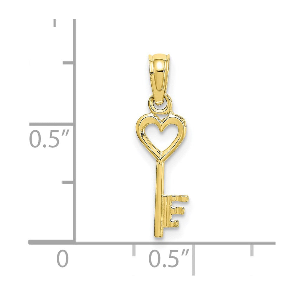 10k Yellow Gold 5.7 mm Key w/ Heart Charm (0.35 grams)