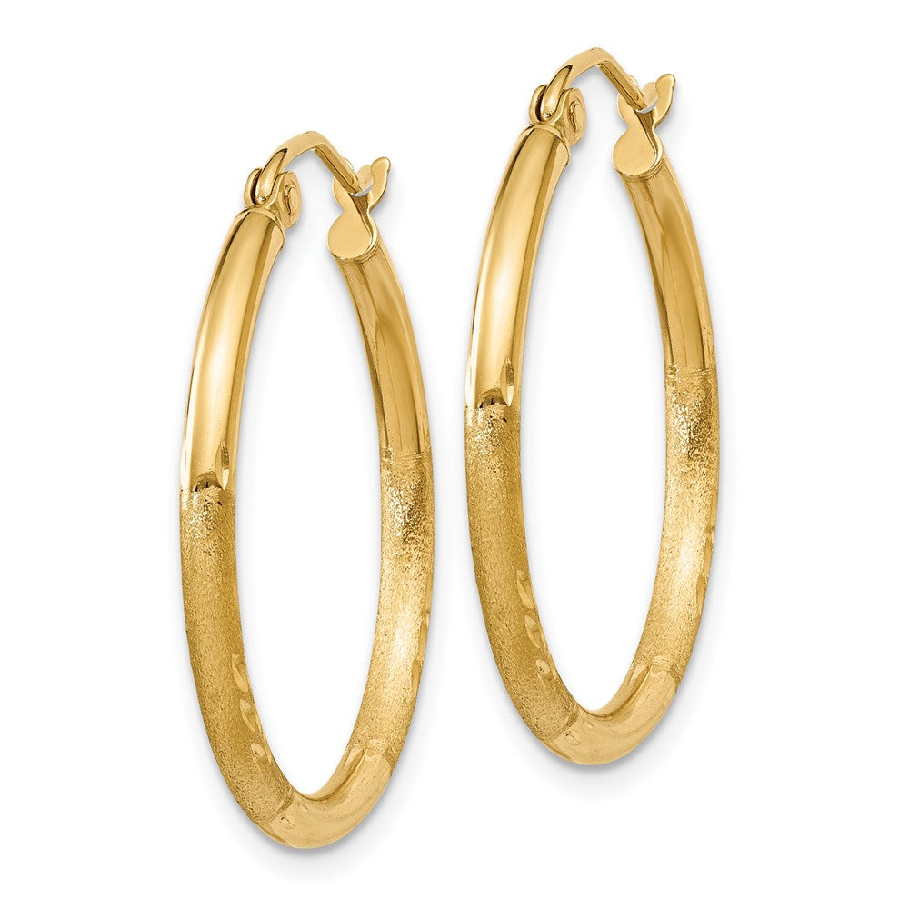 10k Yellow Gold 2 mm Round Tube Hoop Earrings (1.21 grams)