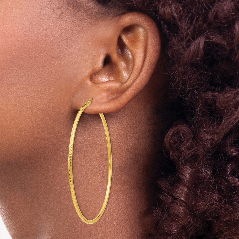 10k Yellow Gold 2 mm Round Tube Hoop Earrings (2.68 grams)