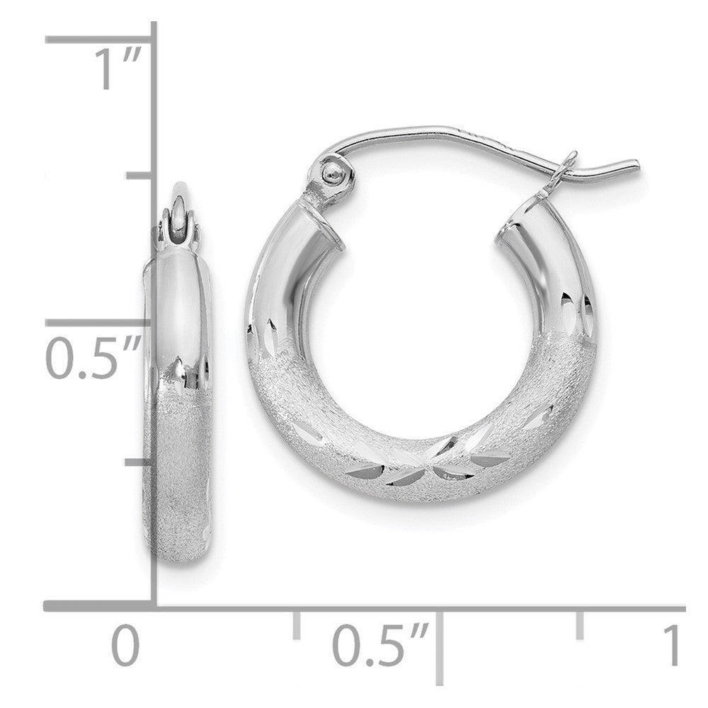 10k White Gold 15.55 mm Round Hoop Earrings (0.99 grams)