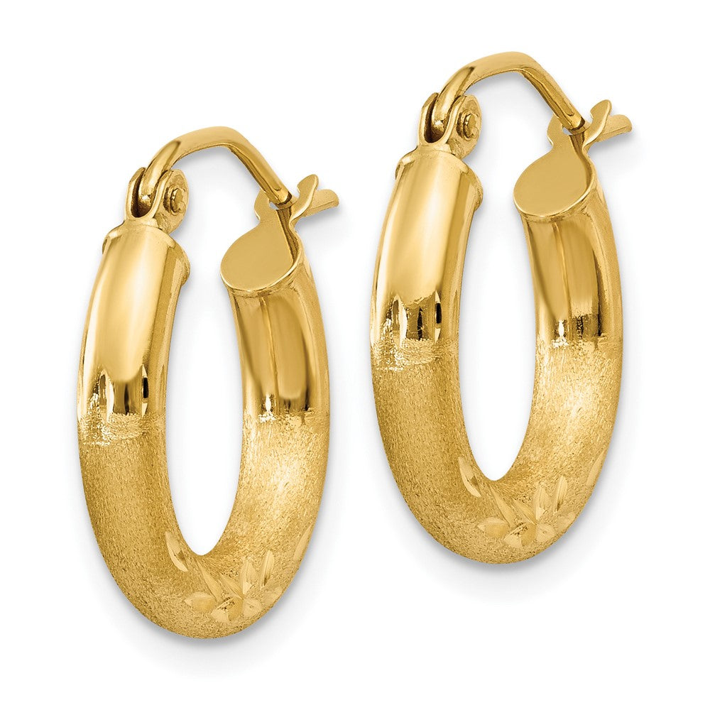 10k Yellow Gold 15.55 mm Round Hoop Earrings (1.02 grams)