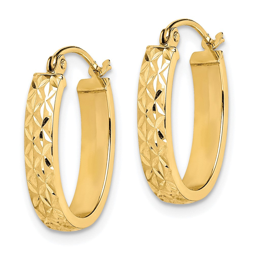 10k Yellow Gold 14 mm Diamond Cut Oval Hoop Earrings (1.05 grams)