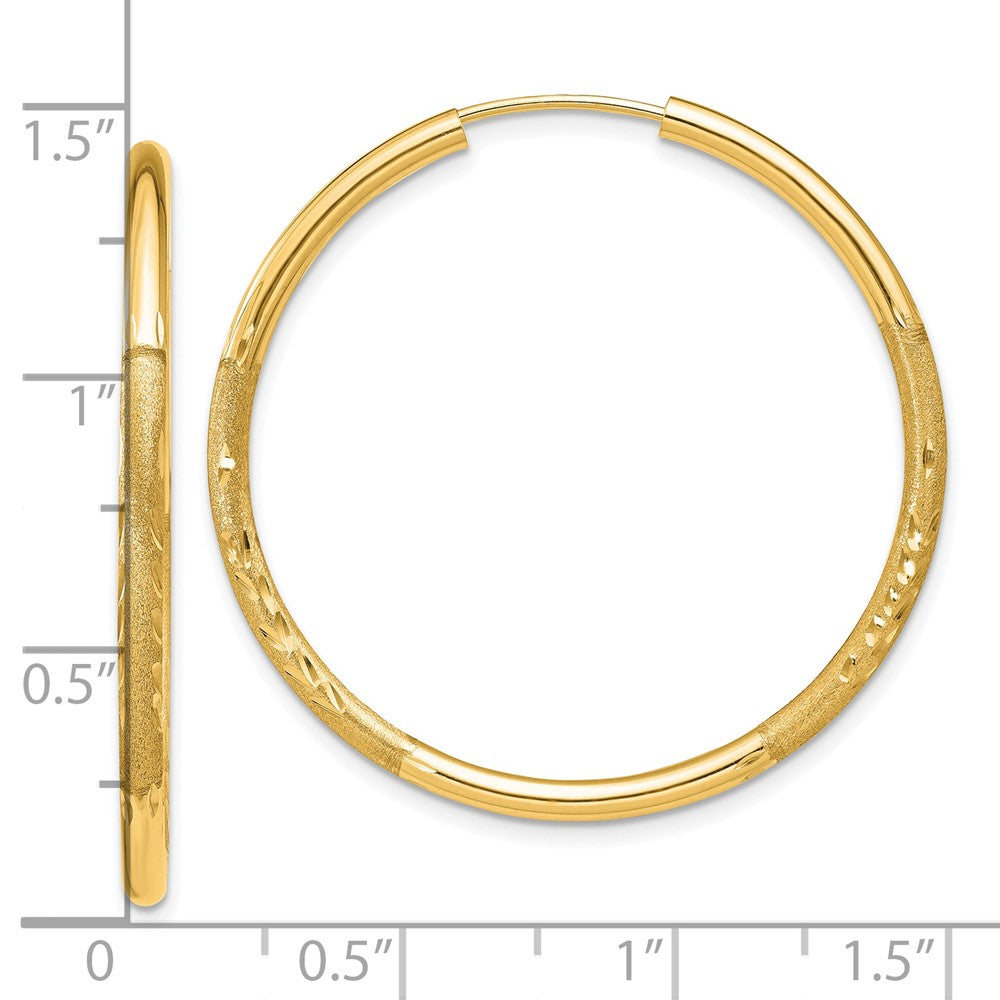 10k Yellow Gold 30 mm Satin Diamond-cut Endless Hoop Earrings (1.46 grams)