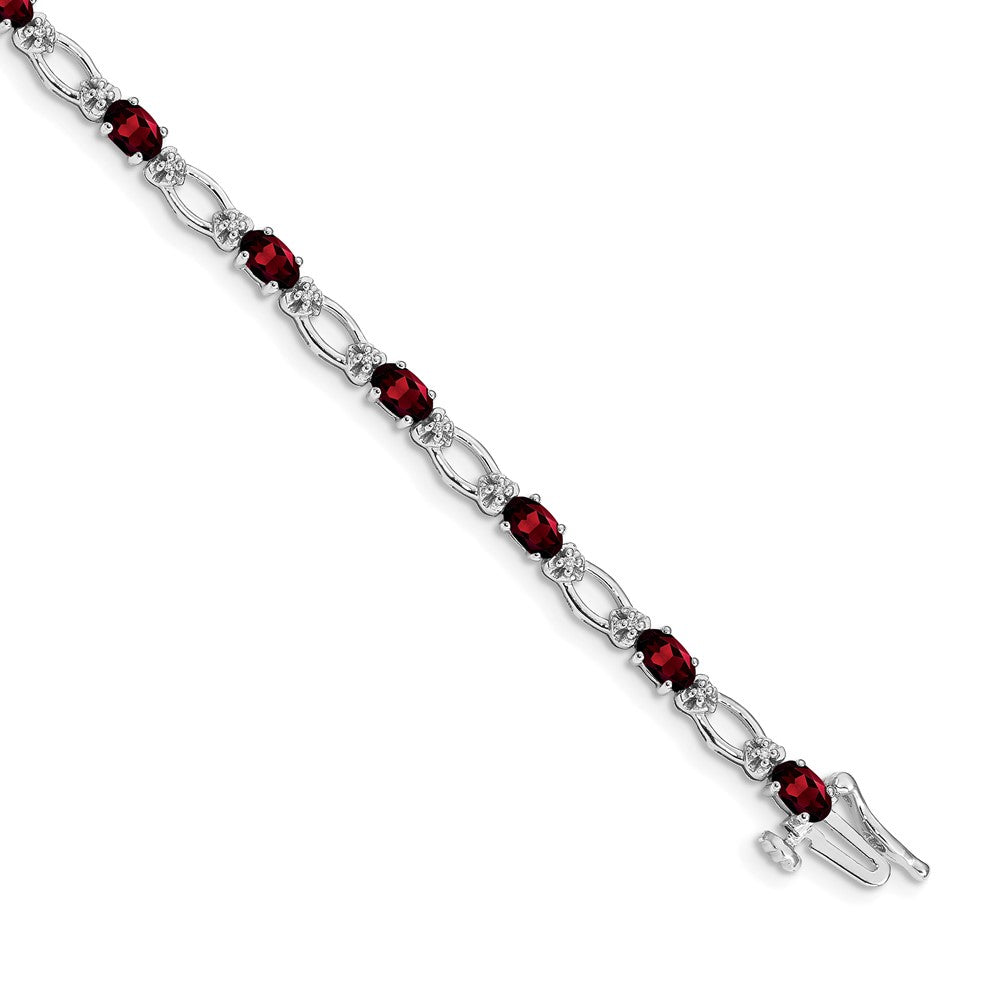 14k White Gold Complete Diamond and Oval Garnet Heart Accent 7 inch Bracelet (6.27 grams)