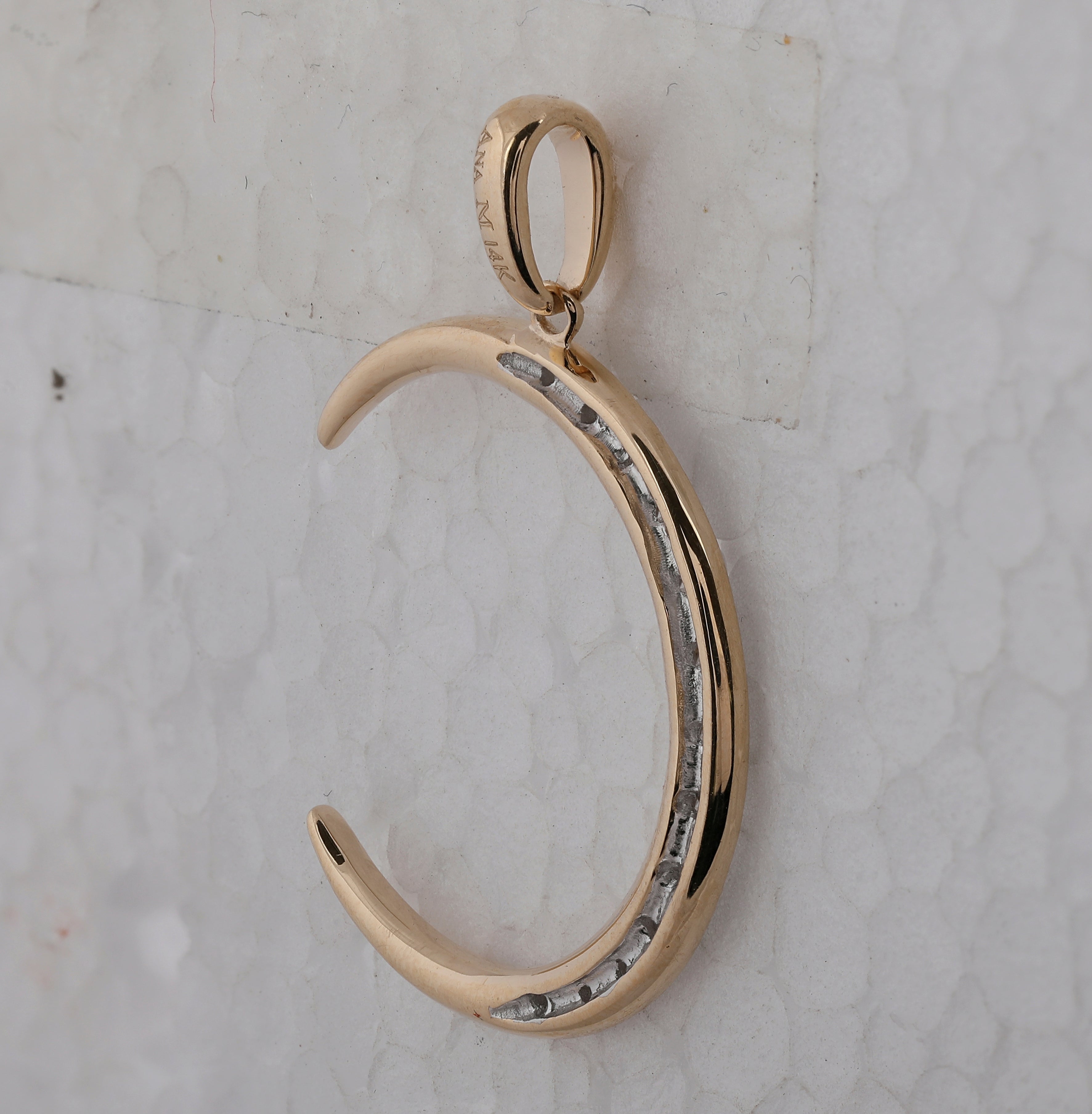 Gold Crescent Moon Star Pendant 1/6 Cttw Round Natural Diamond Womens (1.95 grams)