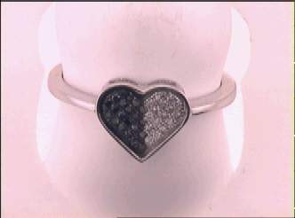 10Kt White Gold 1/6Ct-Dia Heart Ring (1.34 grams)