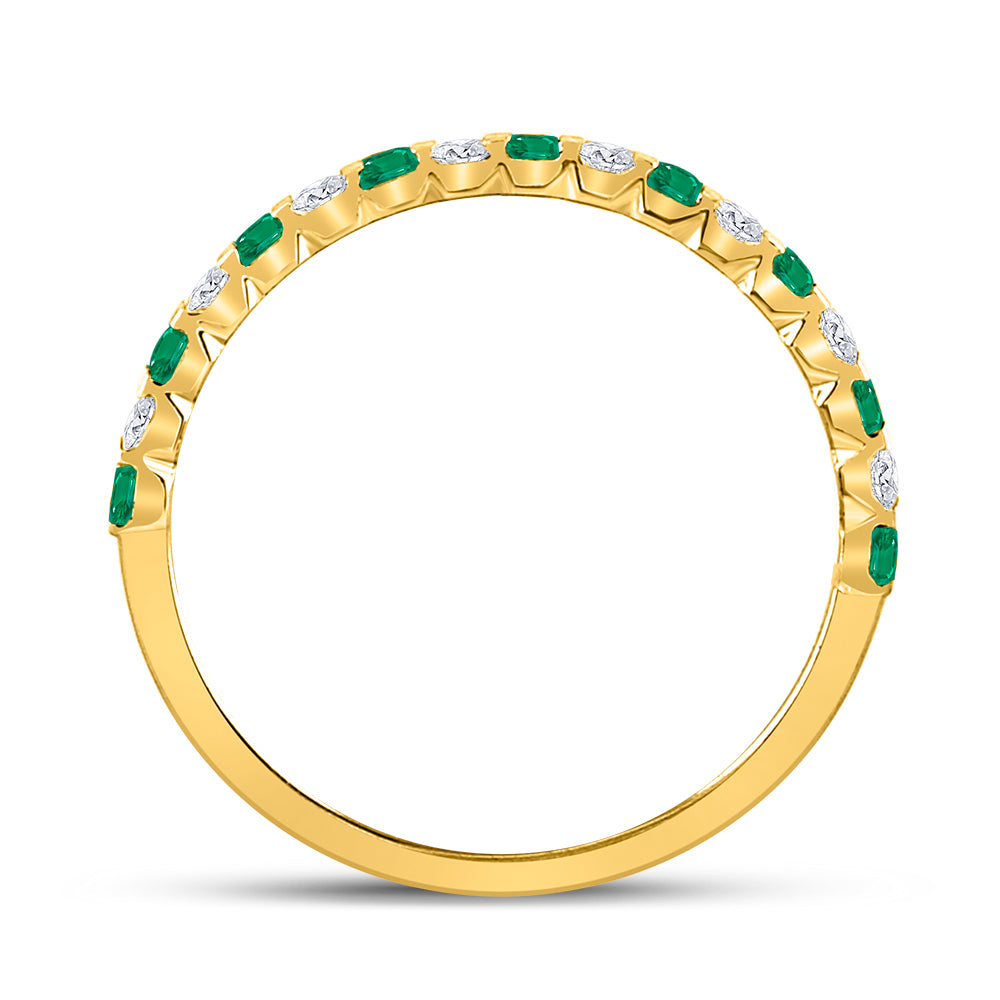 Gold Stackable Band Ring 1/3 Cttw Princess Emerald Womens (1.36 grams)