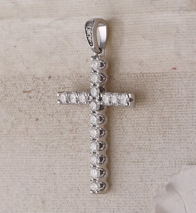 1/2Ctw-Dia Ana M Cross Pendant (1.14 grams)