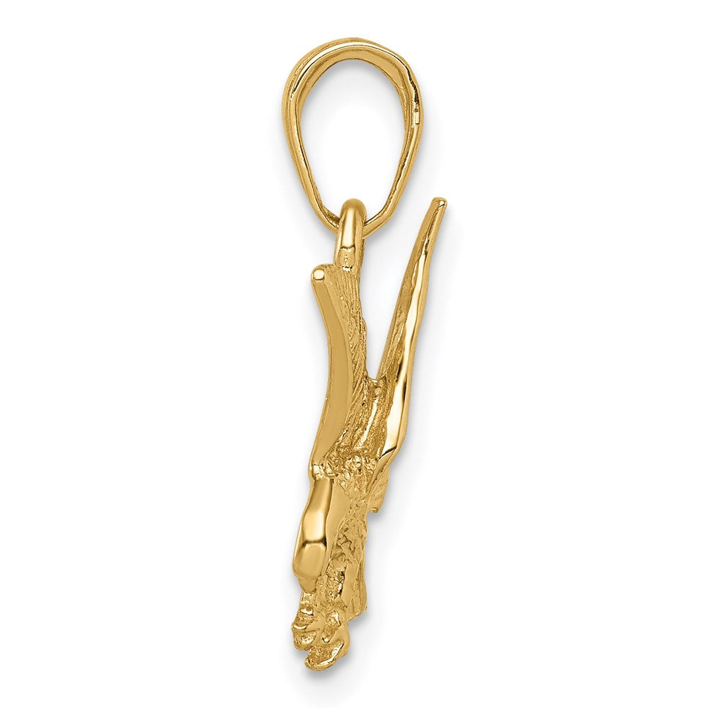 14k Yellow Gold 9 mm Eagle Landing Pendant (1.17 grams)