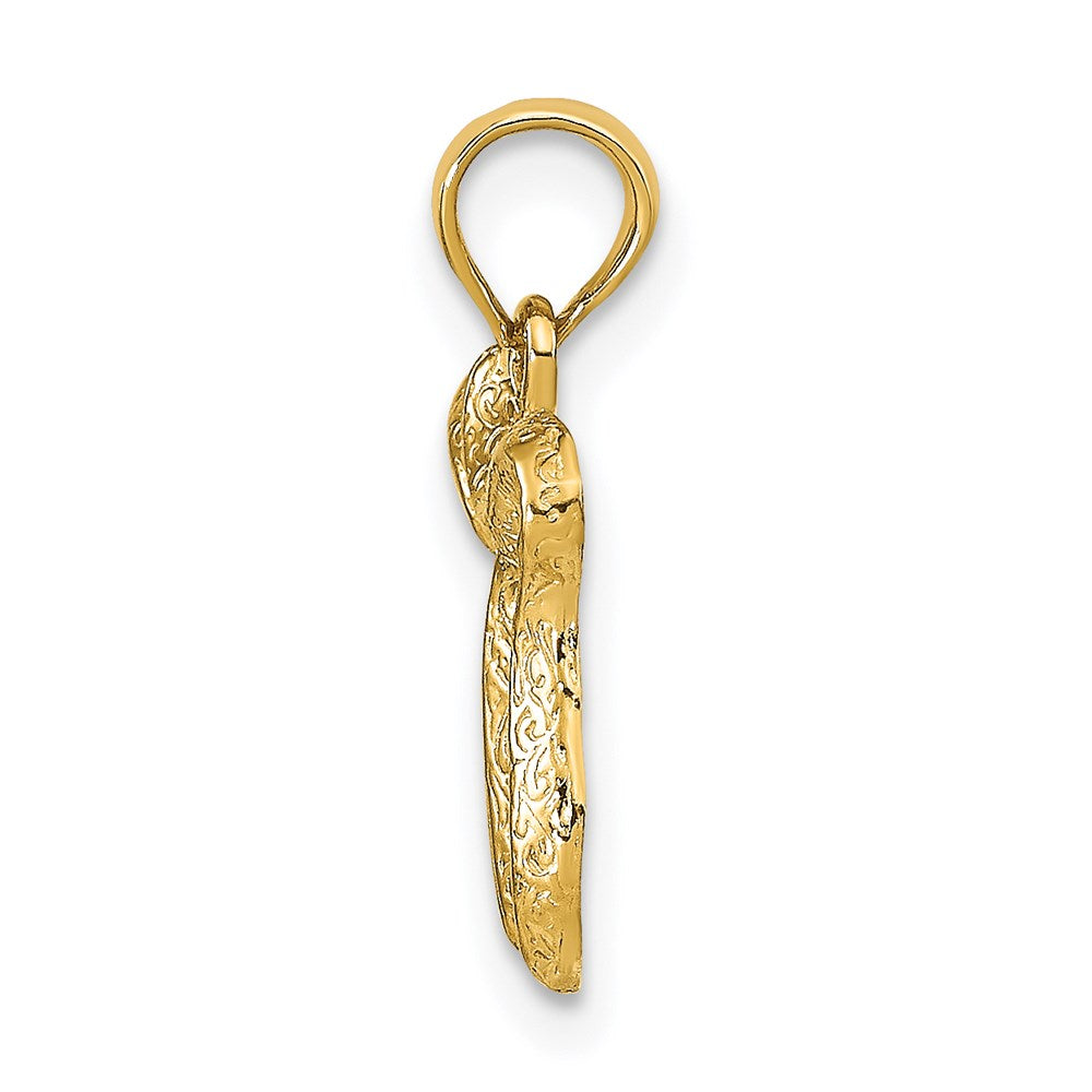 14k Yellow Gold 13 mm Chai Pendant (0.84 grams)