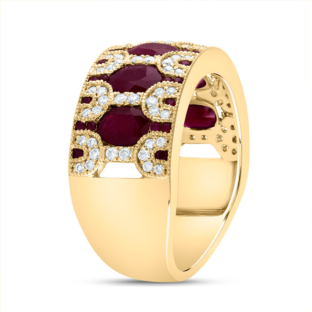 1/3Ctw-Dia Ana M 2 1/2Ctw Ov-Ru, 1/5Ctw Rd-Ru Nat Gem Ring (6.14 grams)