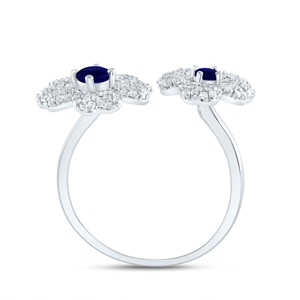 1/2Ctw-Nat Dia Ana M 2.8Mm-Rd-Bs, 3.5Mm-Rd-Bs Nat Gem Flower Ring (3.65 grams)