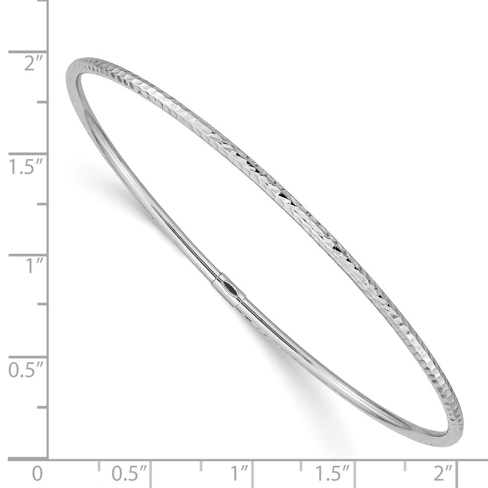 14k White Gold 2 mm Diamond-cut Slip-on Bangle (1.95 grams)