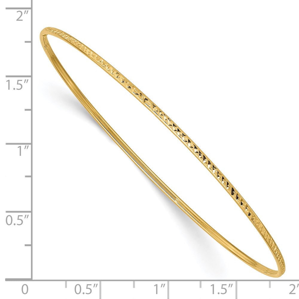 14k Yellow Gold 1.5 mm Diamond-Cut Slip-on Bangle Bracelet (1.46 grams)