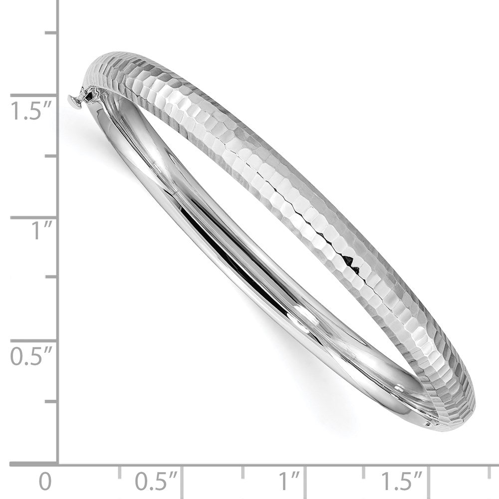 14k White Gold 4.75 mm red Children's Hinged Bangle (3.86 grams)