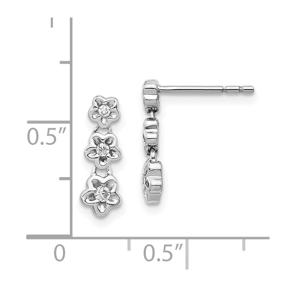 14k White Gold 5 mm Diamond 3-flower Post Earrings (1.66 grams)