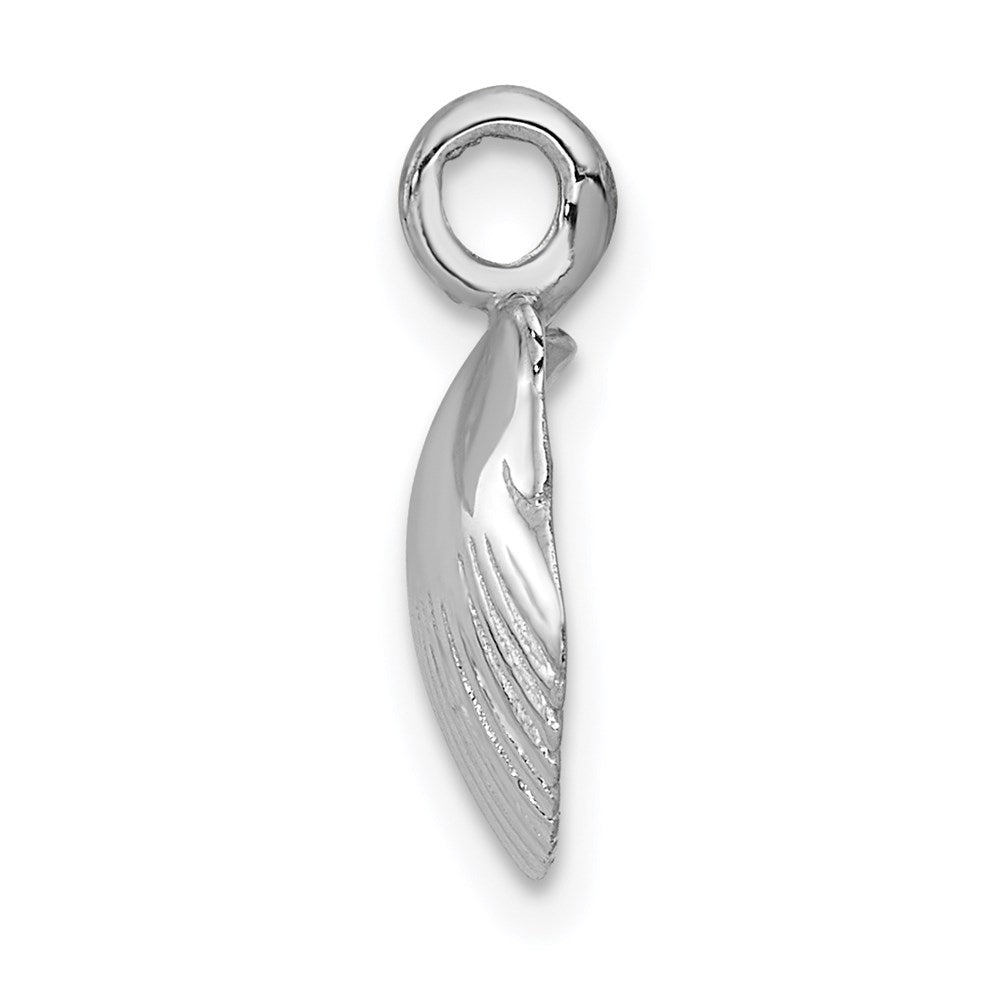 14k White Gold 10 mm Seashell Pendant (0.66 grams)