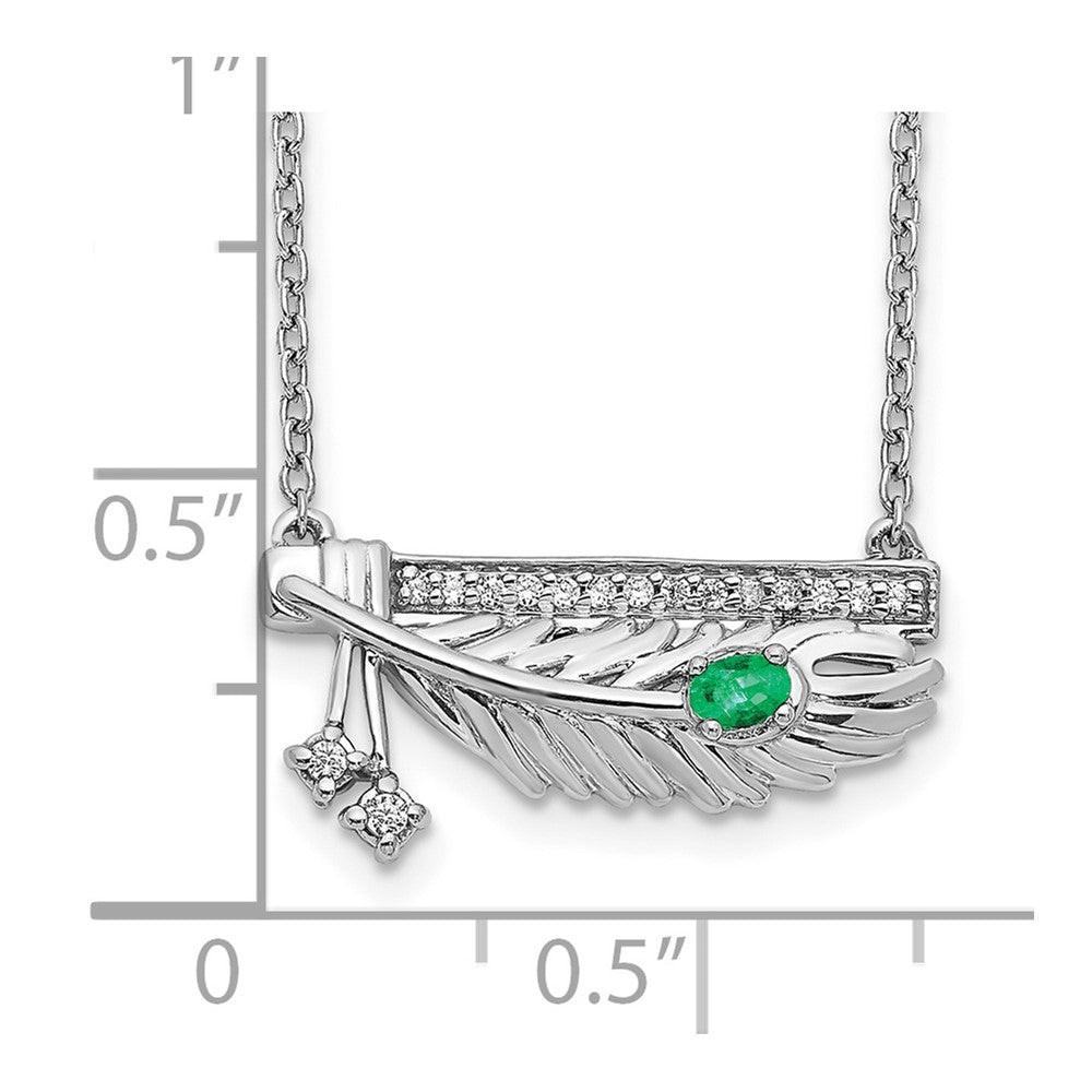 14k White Gold 20 mm Diamond Bar w/Emerald Feather inch Necklace (1.11 grams)