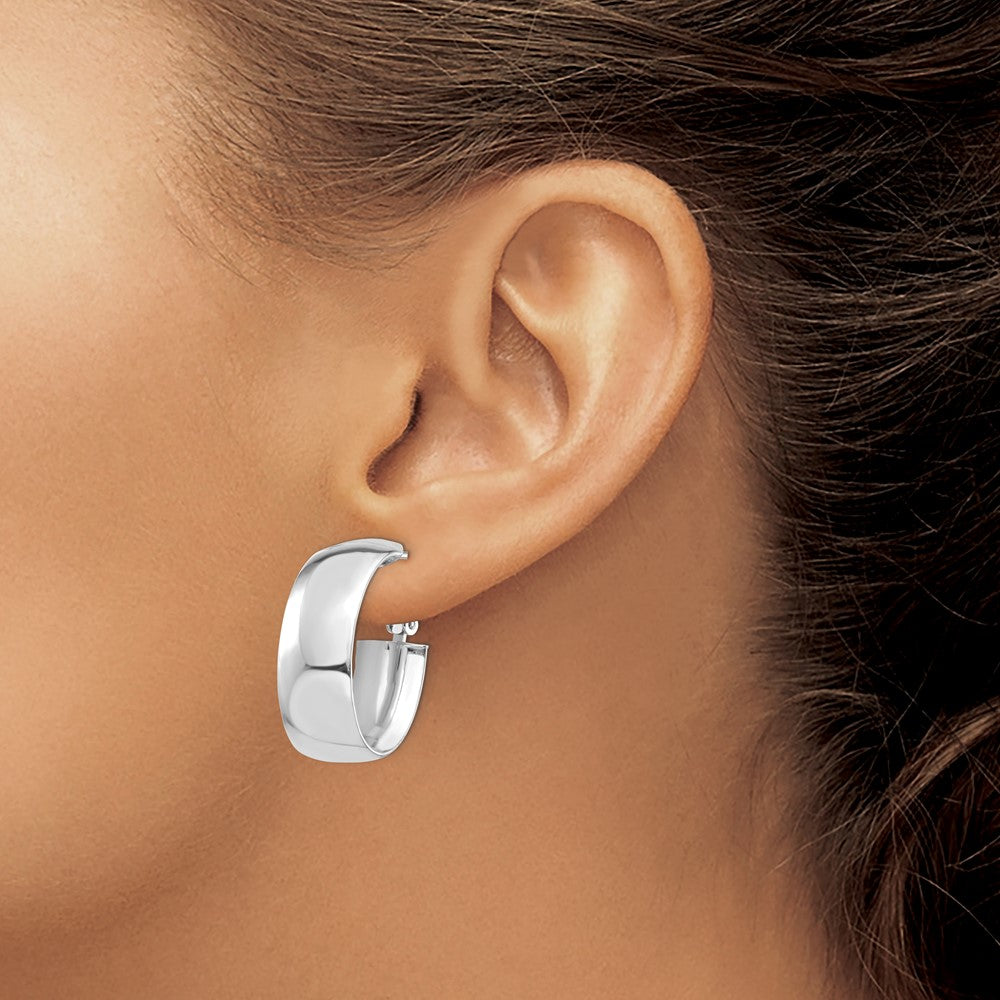 14k White Gold 18.41 mm Omega Back Oval Hoop Earrings (6.14 grams)