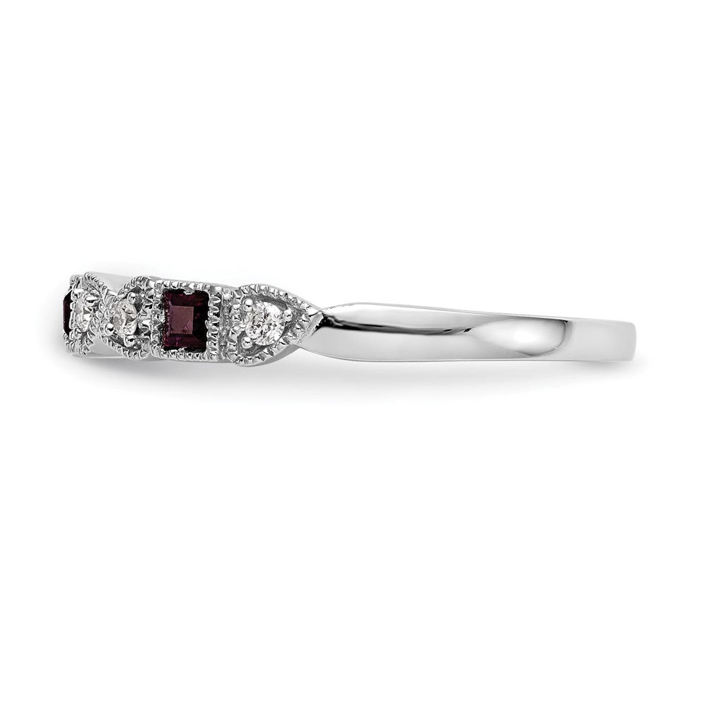 14k White Gold Heart Design 1/10 carat Diamond and Ruby Complete Band (2.51 grams)