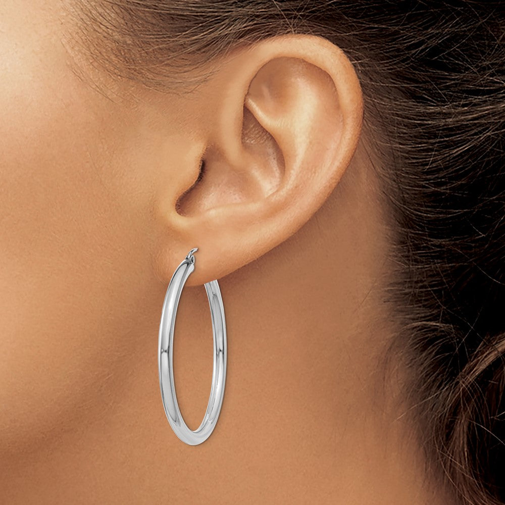 14k White Gold 3 mm Lightweight Tube Hoop Earrings (2.81 grams)