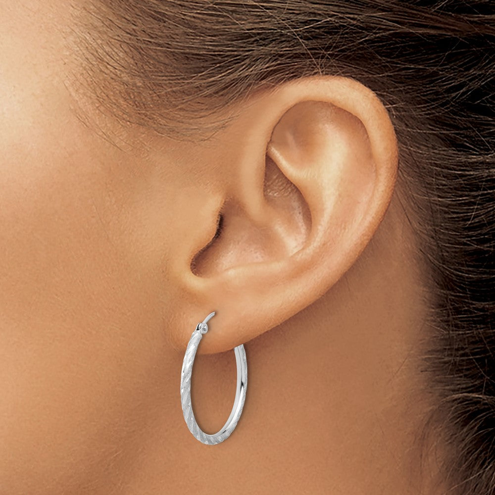 14k White Gold 24.9 mm Hoop Earrings (1.35 grams)