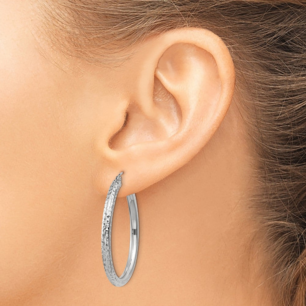 14k White Gold 3 mm Round Hoop Earrings (2.76 grams)