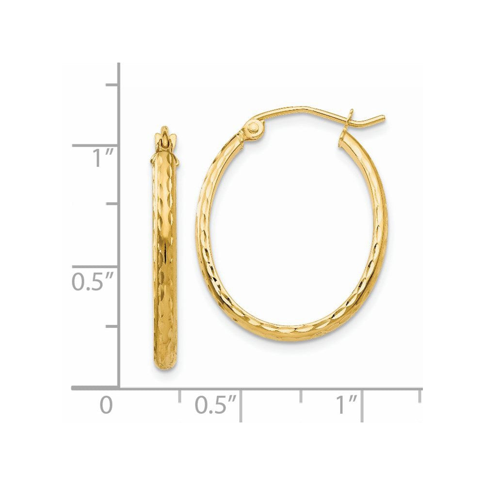 14k Yellow Gold 20 mm Lightweight Diamond-cut Oval Hoop Earrings (1.53 grams)