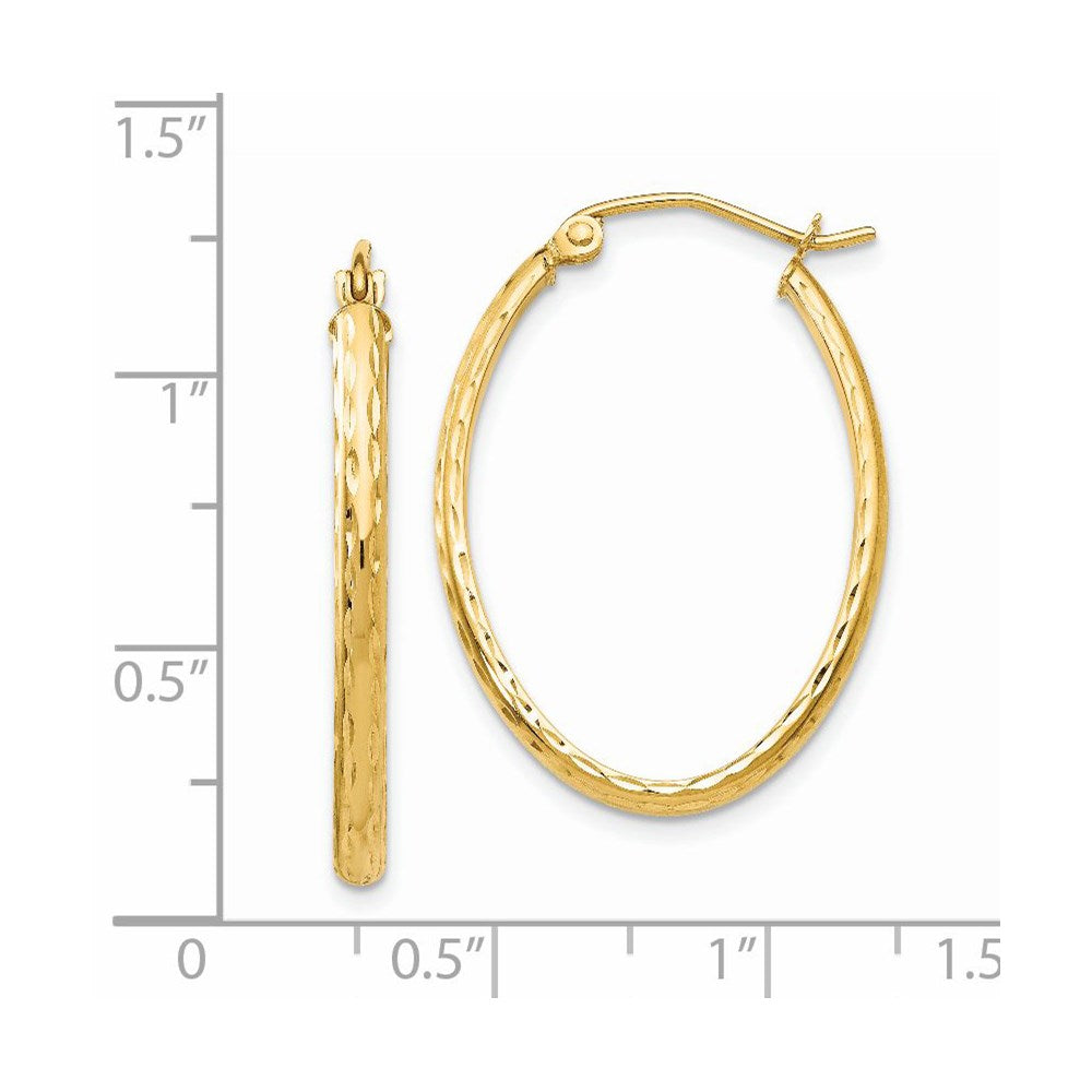 14k Yellow Gold 20.5 mm Lightweight Diamond-cut Oval Hoop Earrings (1.73 grams)