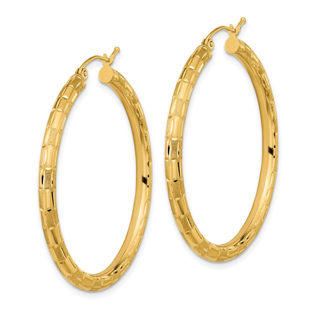 14k Yellow Gold 40.63 mm Polished Satin and Diamond-cut Hoop Earrings