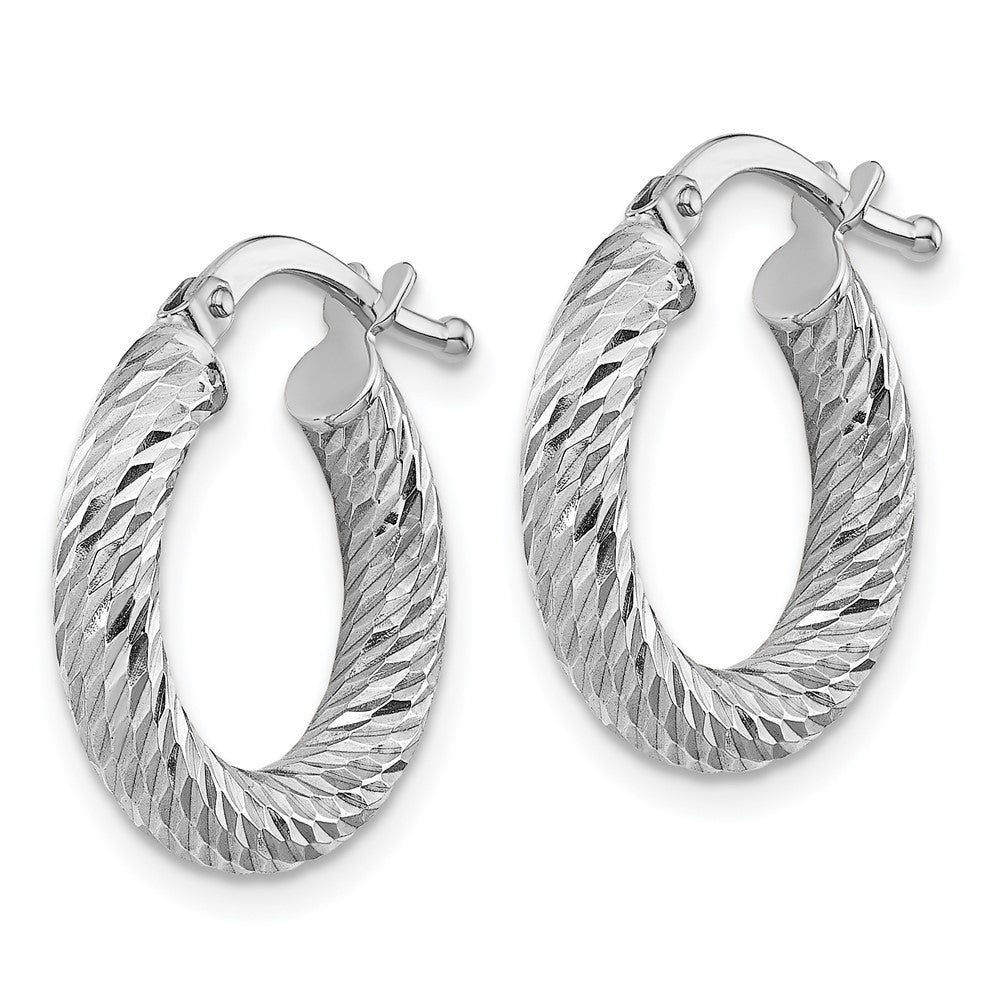 14k White Gold 16 mm  Diamond-cut Round Hoop Earrings (1.47 grams)