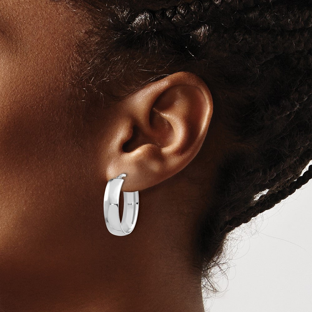 14k White Gold 17.14 mm Oval Hoop Earrings (3.05 grams)