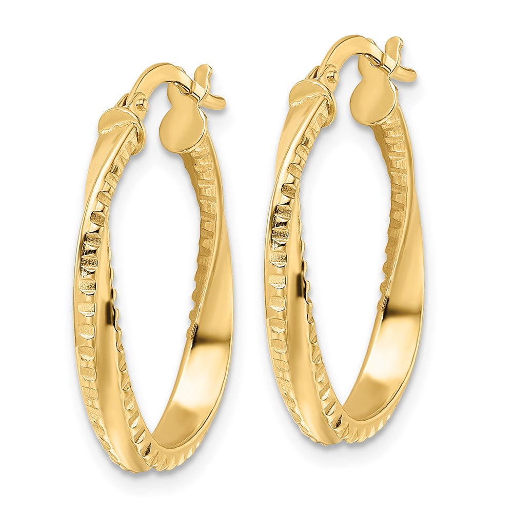 14k Yellow Gold 19 mm Polished Twisted Oval Hoop Earrings (1.2 grams)