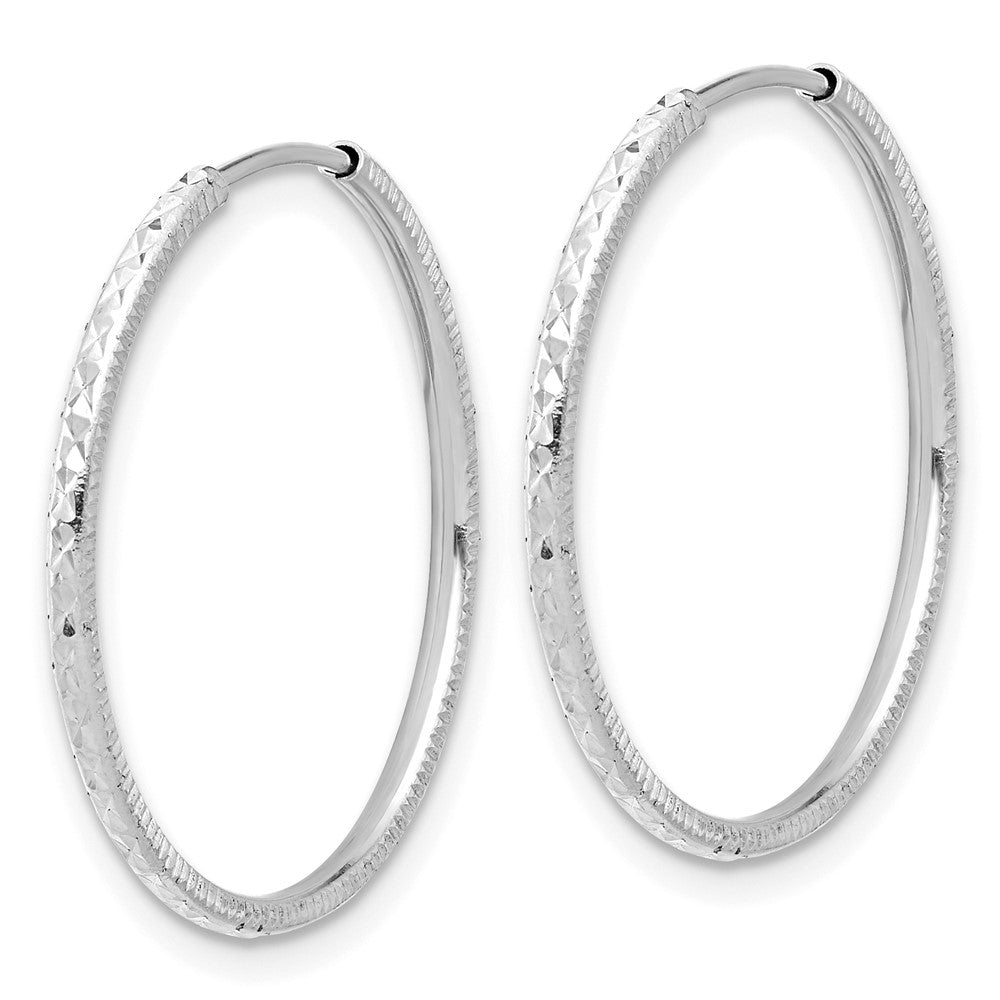 14k White Gold 1.5 mm Endless Hoop Earrings (0.93 grams)
