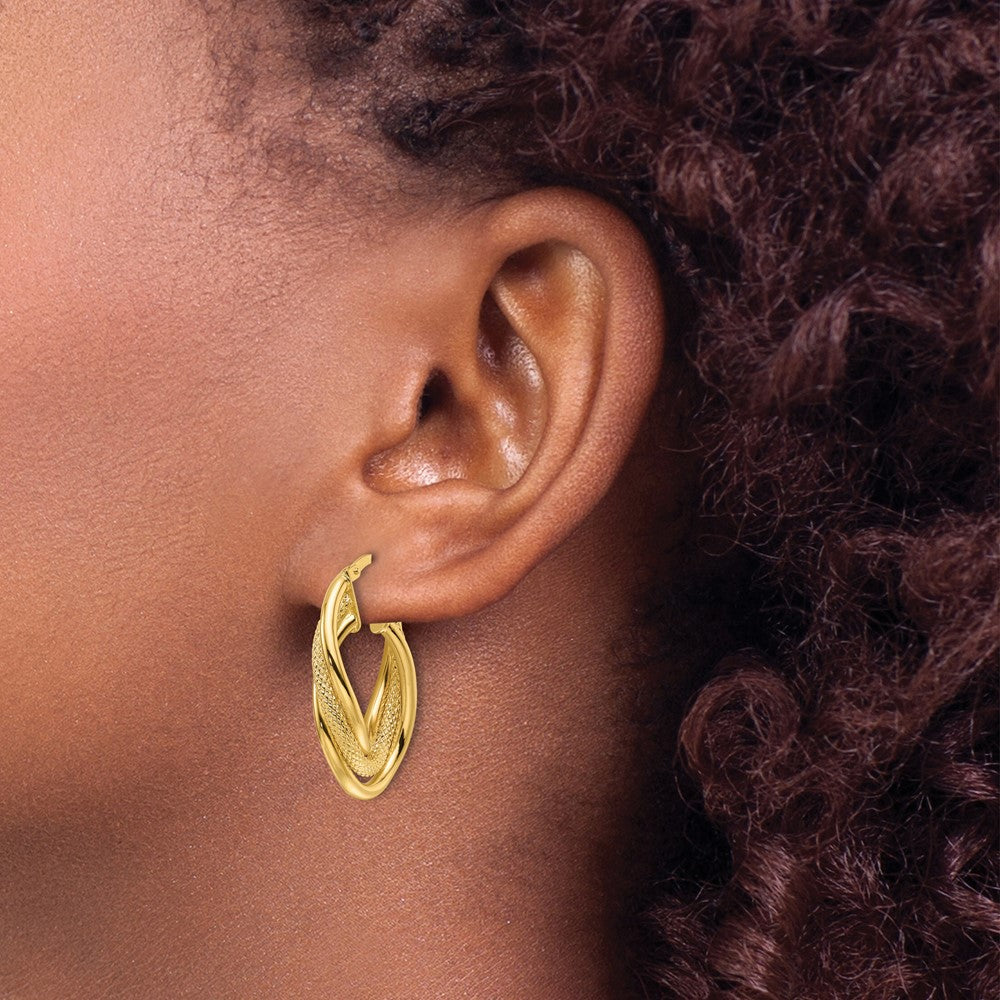 14k Yellow Gold 16.8 mm 14ky Polished Textured & Intertwined Oval Hoop Earrings (2.63 grams)