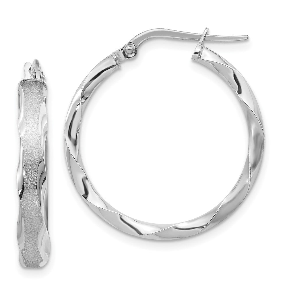 14k White Gold 25.5 mm  Satin and Polished Scalloped Edge Hoop Earrings (2.56 grams)