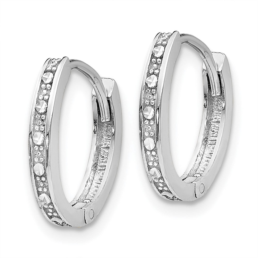 14k White Gold 10 mm Diamond-cut Oval Hinged Hoop Earrings (1.24 grams)