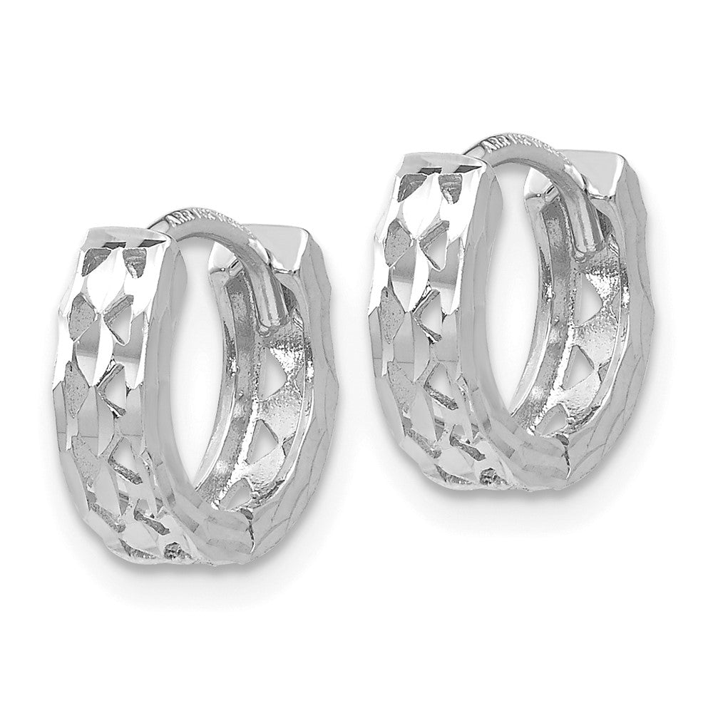 14k White Gold 4 mm Cut-out Design Hinged Hoop Earrings (1.12 grams)