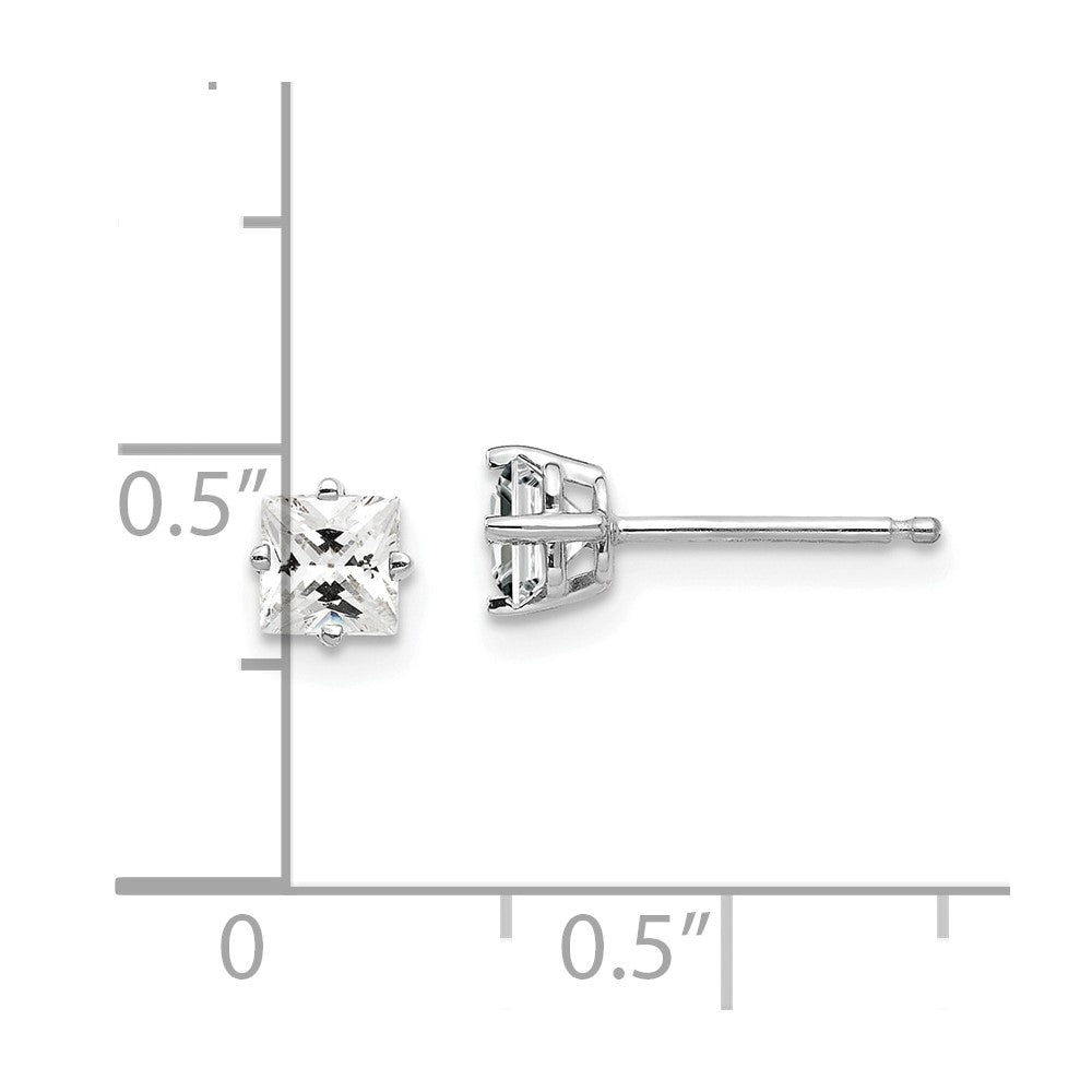 14k White Gold 4 mm Cubic Zirconia Earrings (0.42 grams)