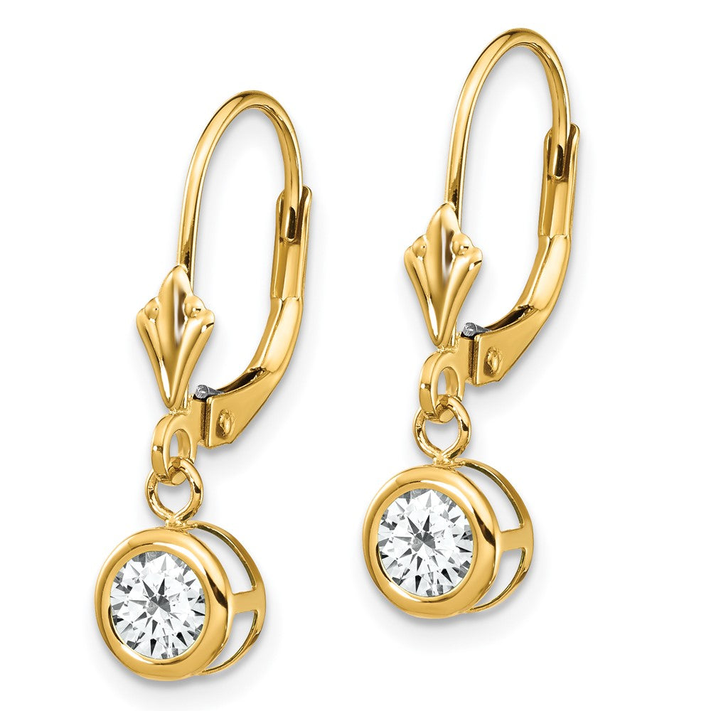 14k Yellow Gold 6 mm Cubic Zirconia Leverback Earrings (0.86 grams)