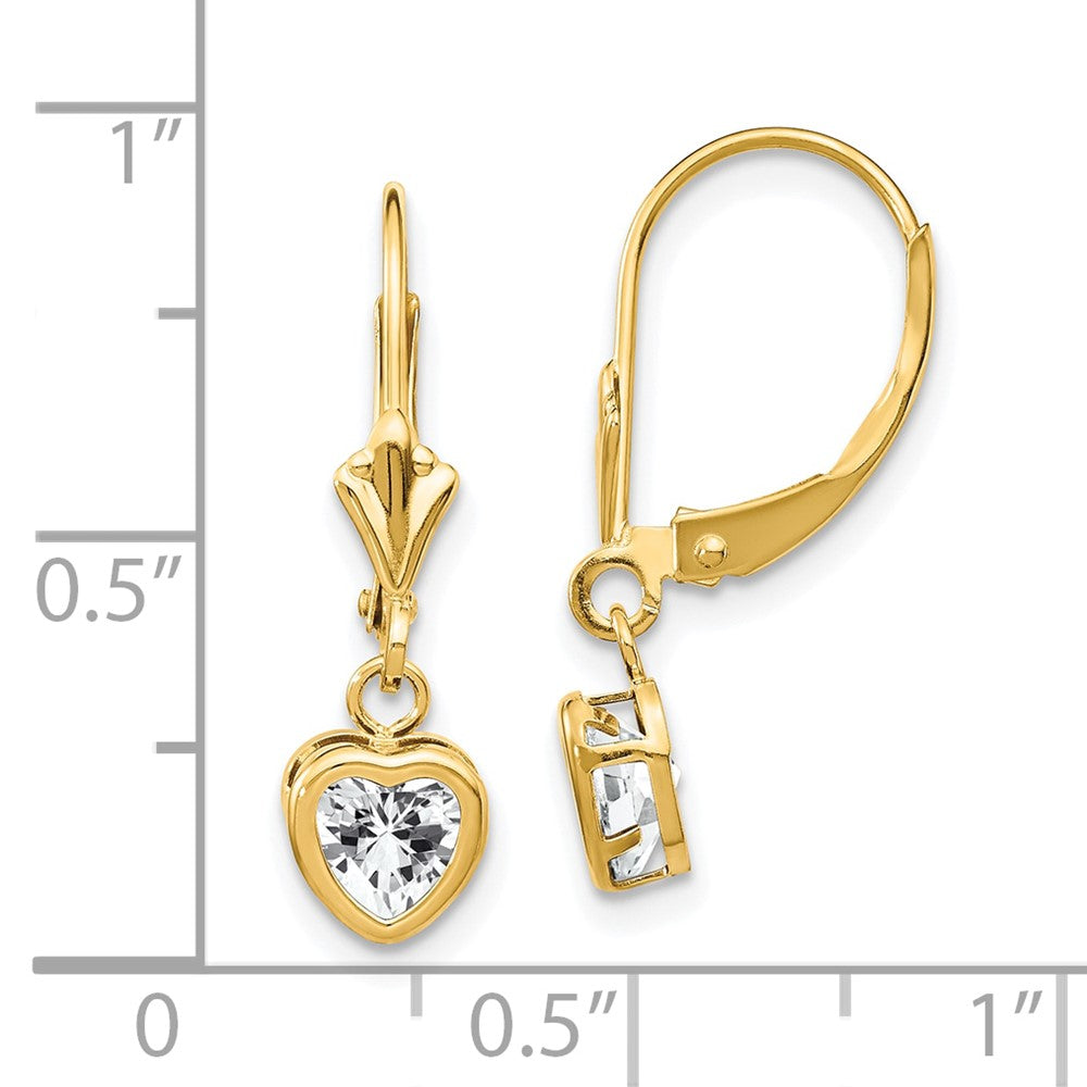 14k Yellow Gold 6 mm Heart Cubic Zirconia Earrings (0.94 grams)