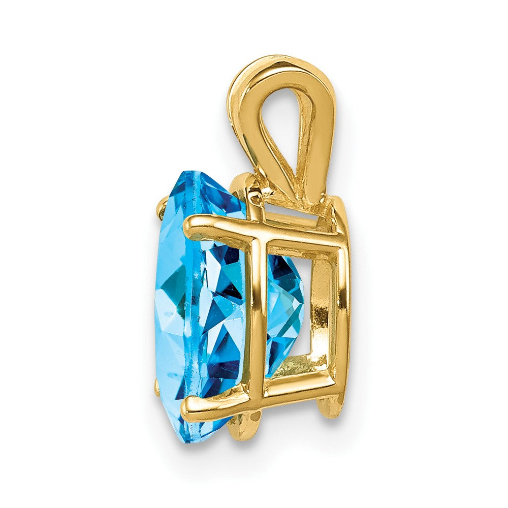 14k 9x7mm Oval Blue Topaz pendant (0.38 grams)