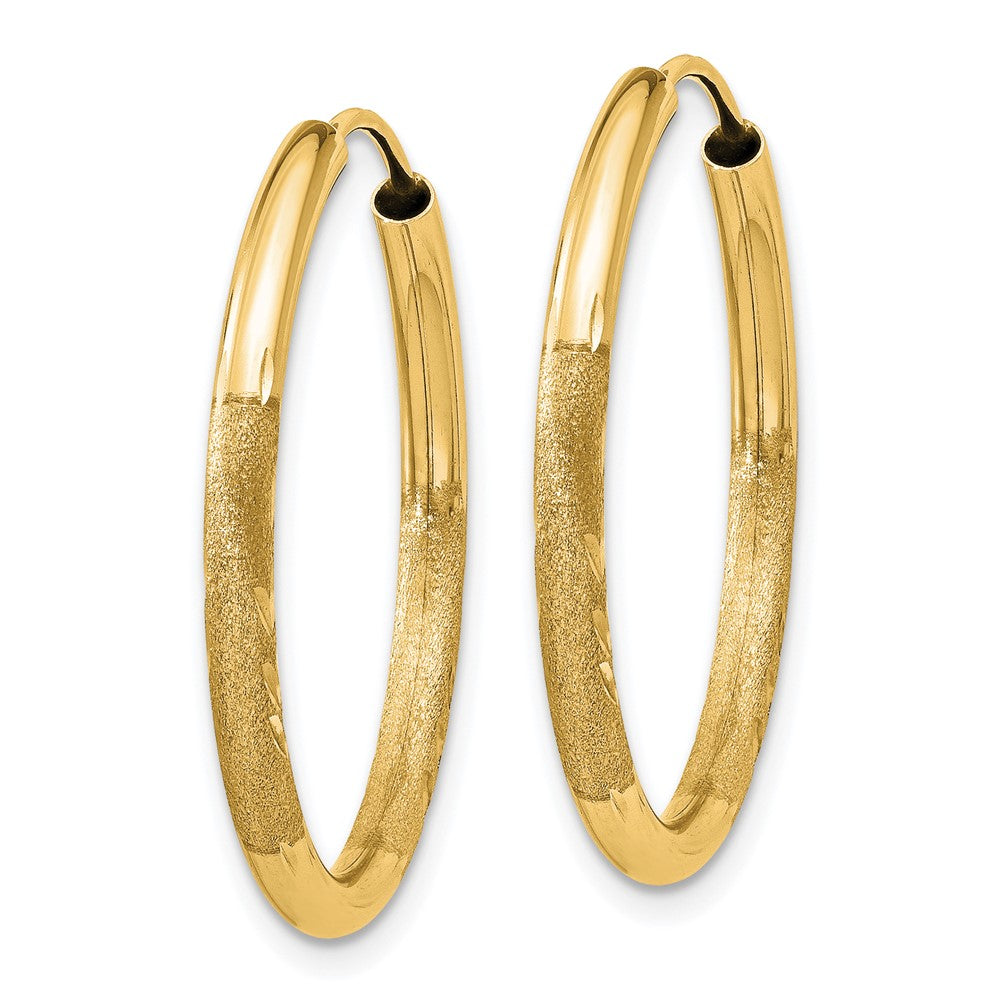 14k Yellow Gold 21 mm Satin Diamond-cut Endless Hoop Earrings (1.14 grams)