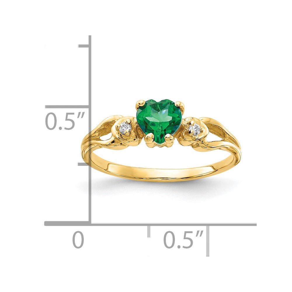 14k 5mm Heart Emerald AA Diamond ring (1.96 grams)
